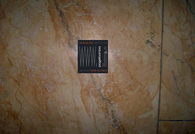 VISTA DA VICINO ,PARTICOLARI PENNELLATE ARTISTICHE CHE VI CONSENTONO EFFETTI E SFUMATURE DEL TUTTO PERSONALIZZATE CHIAMATECI AL 0258315644